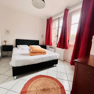 https://grand-appartement-hyper-centre-vieux-lille.lillehotels.org