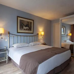 Otel Atlantis, Paris