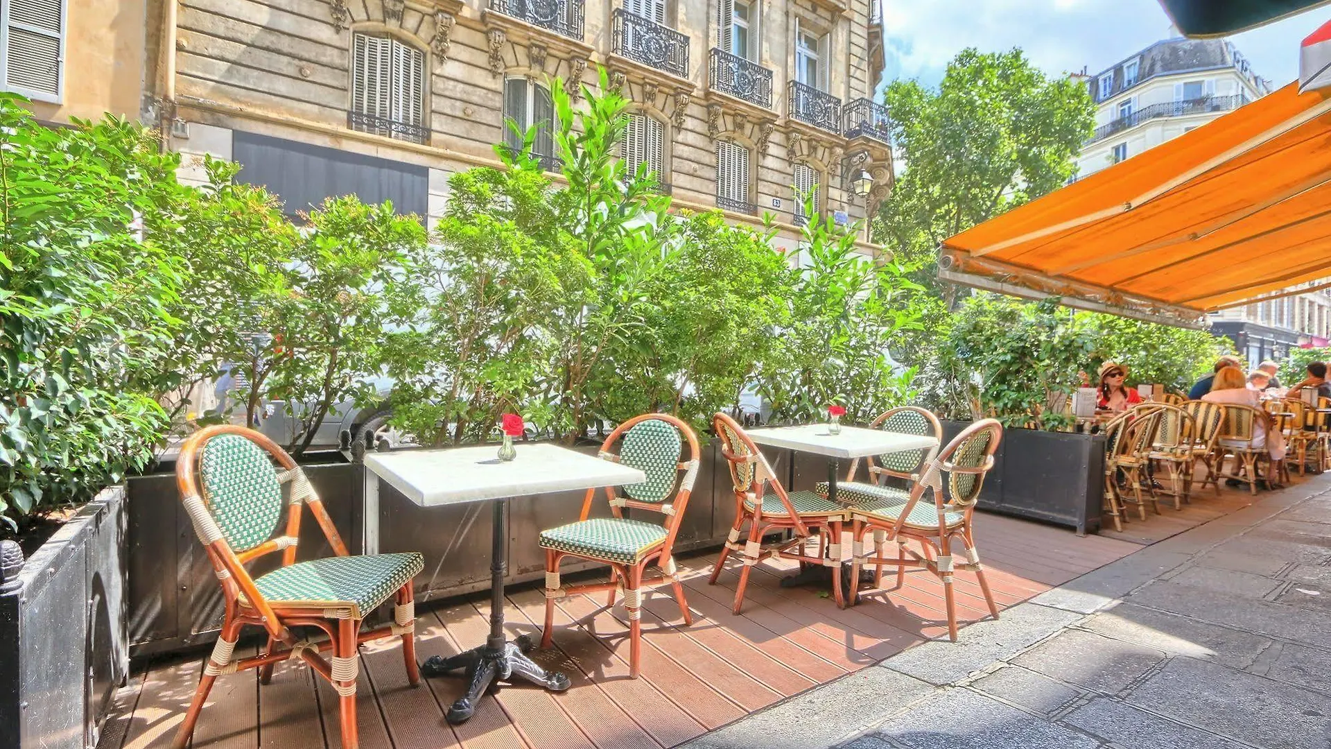 **  Welcome Hotel Paris France